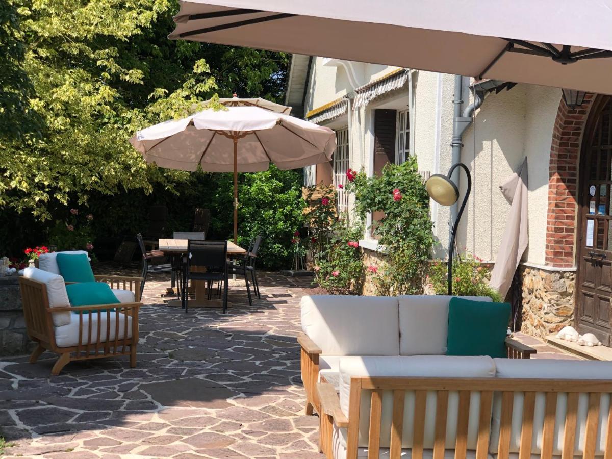 La Colliniere Hotel Sainte-Gemme-Moronval Ngoại thất bức ảnh