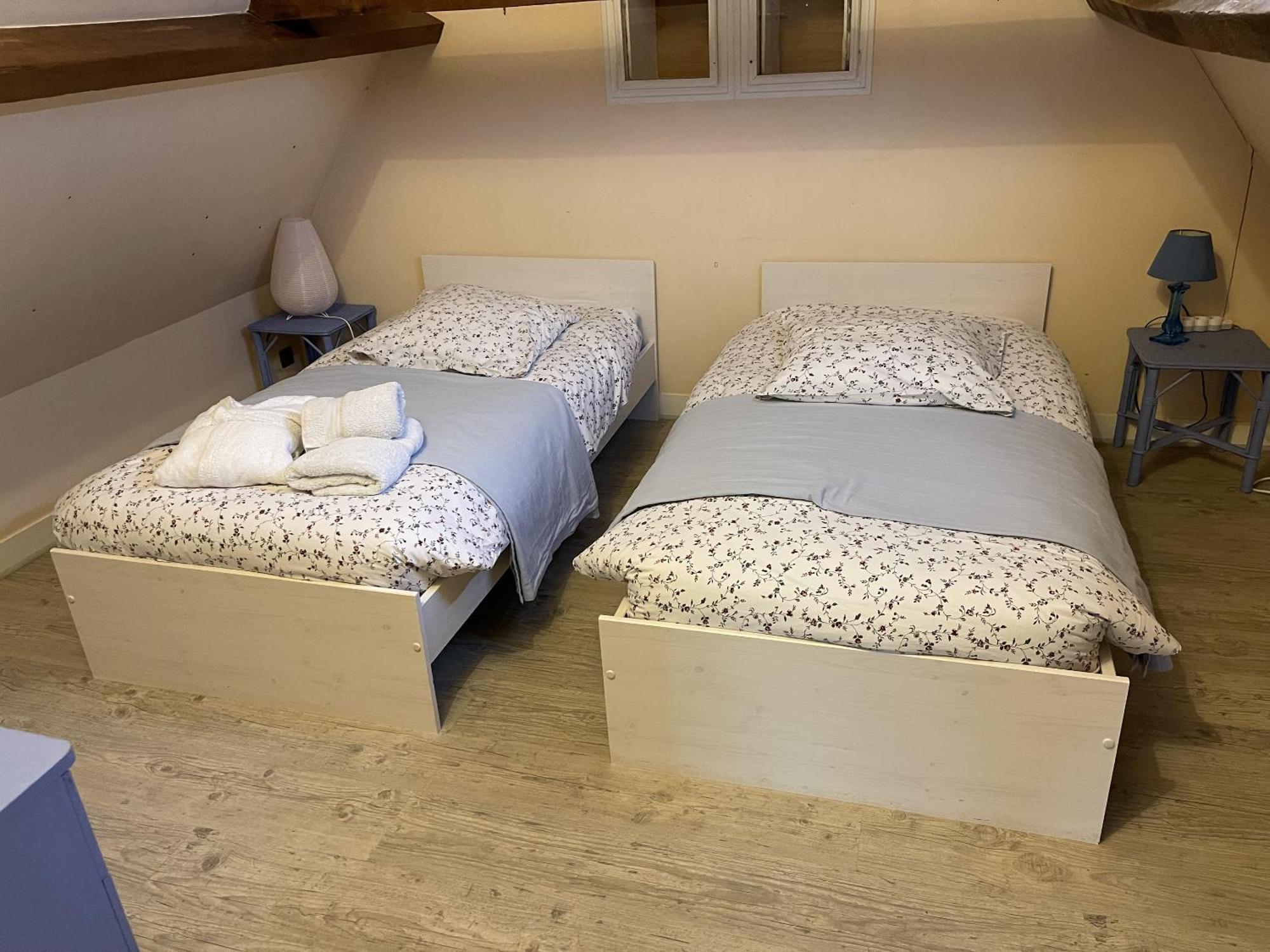 La Colliniere Hotel Sainte-Gemme-Moronval Phòng bức ảnh